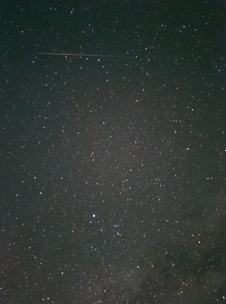 流星划过夜空
